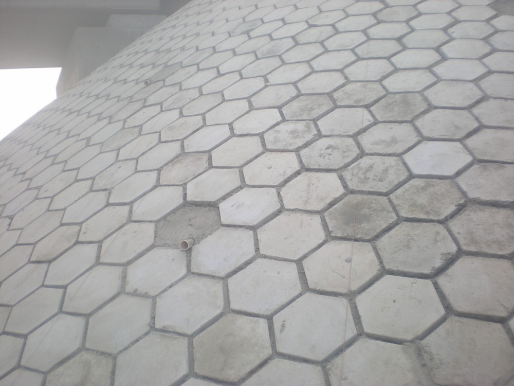 合肥護(hù)坡磚應(yīng)該怎么砌 合肥護(hù)坡磚應(yīng)該怎么砌